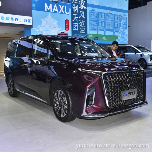 Medium and large MPV MAXUS G90